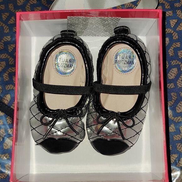 New My First Stuart Weitzmans Baby Chippy 2 SlipOn Soft Bottom Crib Shoes Size 4 - Picture 8 of 9